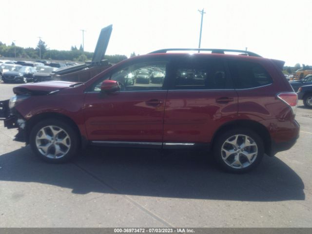 JF2SJAWC6HH460758 Subaru Forester Touring