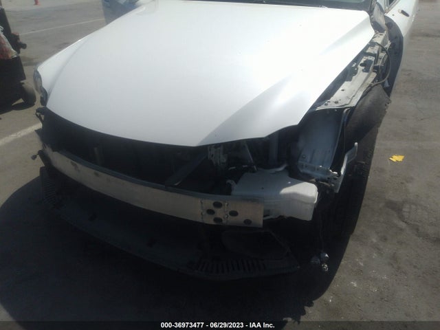 Lexus IS 250 2015 JTHBF1D26F5075322 Image 13