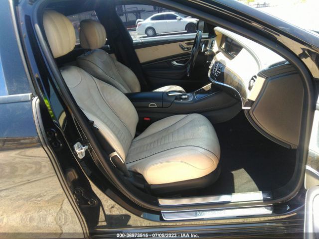 WDDUG8CB0GA236411 Mercedes-Benz S-class S 550
