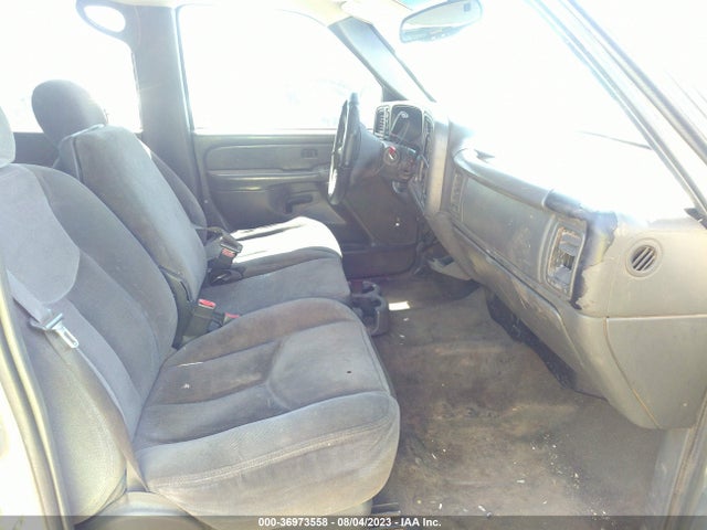 2005 GMC SIERRA 1500 SLE VIN: 2GTEK13T851162076