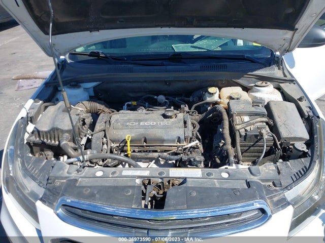 Chevrolet CRUZE LS 2015 1G1PA5SG8F7227822 Image 16