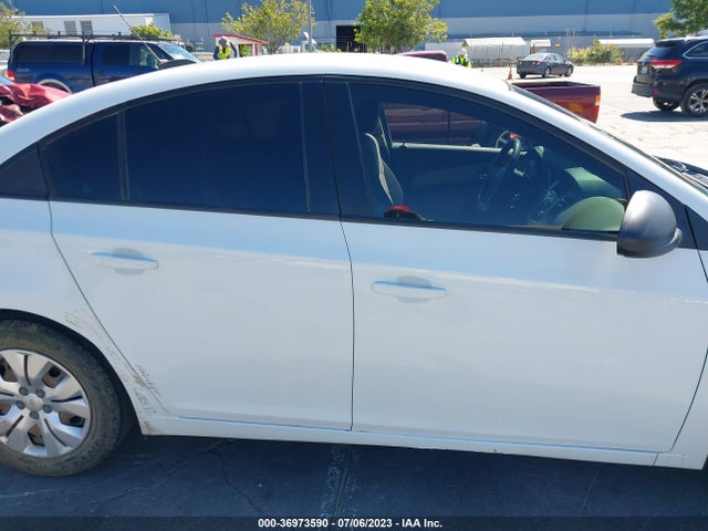 Chevrolet CRUZE LS 2015 1G1PA5SG8F7227822 Image 5