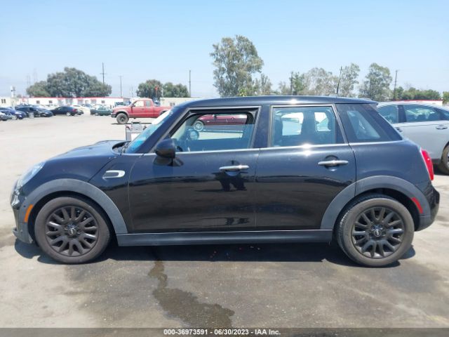 WMWXU1C51J2F79490 Mini Hardtop 4 Door Cooper
