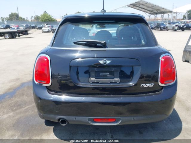 WMWXU1C51J2F79490 Mini Hardtop 4 Door Cooper