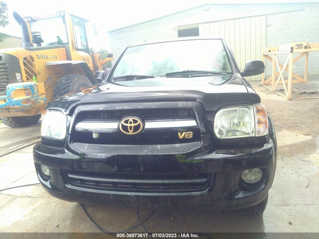 2005 TOYOTA SEQUOIA LIMITED VIN: 5TDBT48AX5S235756