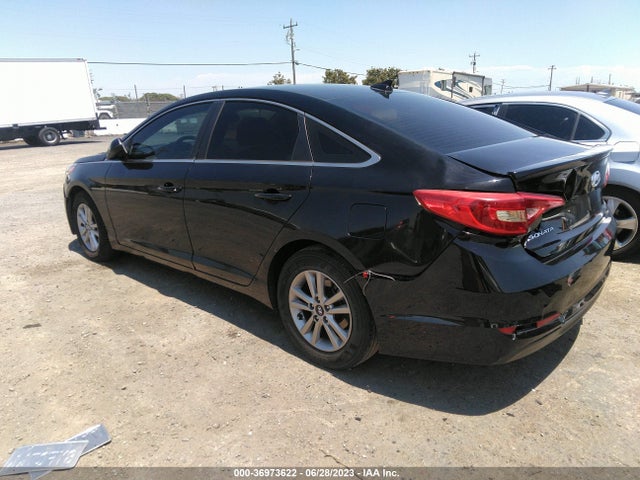 2017 HYUNDAI SONATA SE VIN: 5NPE24AFXHH543574