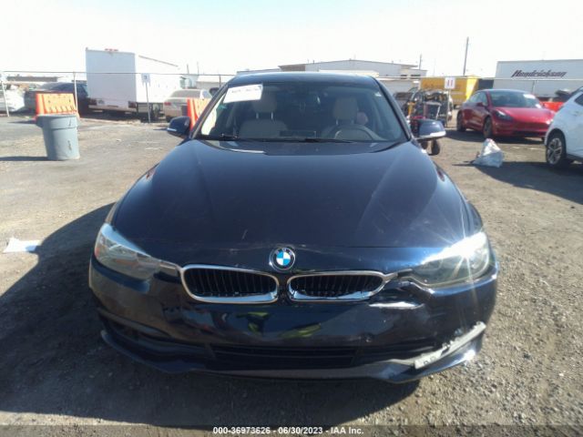 WBA8E1G59GNT99500 BMW 3 Series 320i