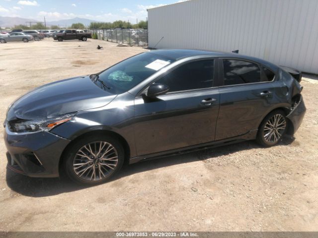 3KPF54AD8NE440244 KIA Forte Gt-line