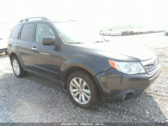 36973870 :رقم المزاد ، JF2SHADC2DH441892 vin ، 2013 Subaru Forester 2.5x Premium مزاد بيع