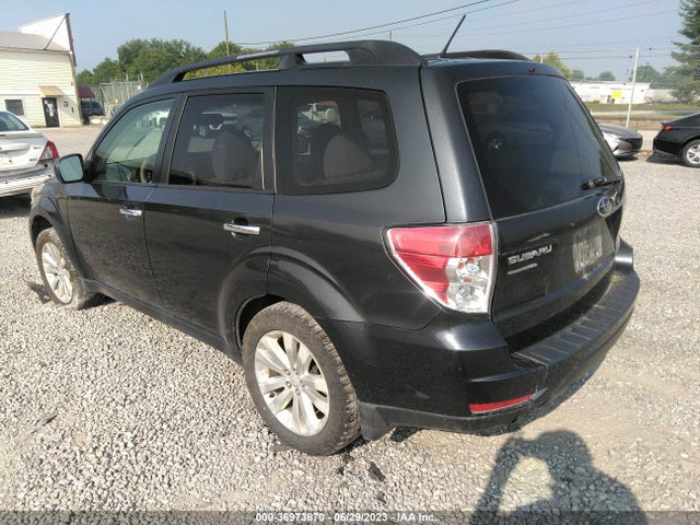 36973870 :رقم المزاد ، JF2SHADC2DH441892 vin ، 2013 Subaru Forester 2.5x Premium مزاد بيع
