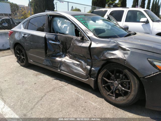 1N4AL3AP9HC135082 Nissan Altima 2.5 S