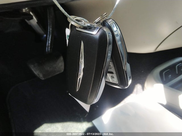 2C4RC1BG2HR507756 Chrysler Pacifica Touring-l
