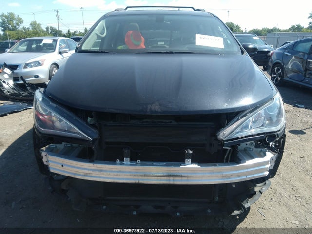 2C4RC1BG2HR507756 Chrysler Pacifica Touring-l