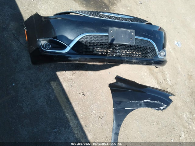 2C4RC1BG2HR507756 Chrysler Pacifica Touring-l