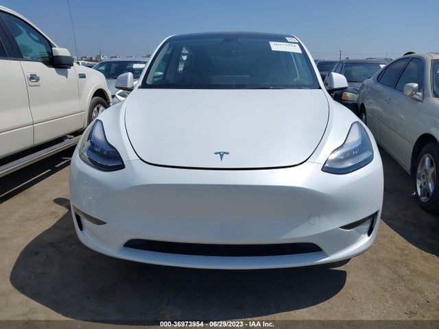 7SAYGDEE9PA130929 Tesla Model Y Long Range