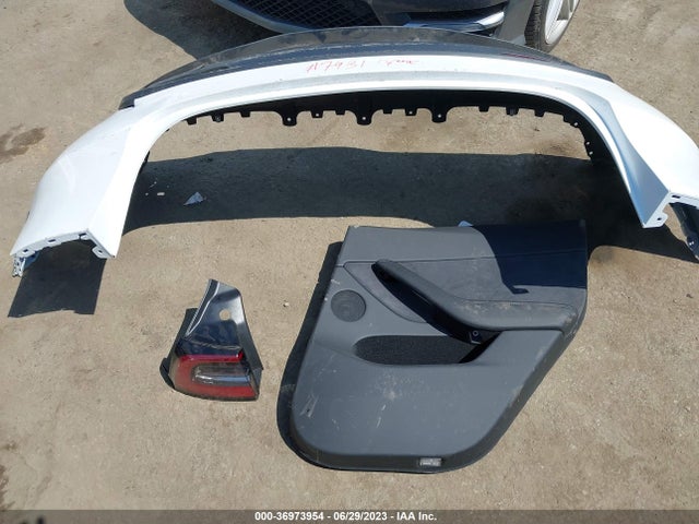 7SAYGDEE9PA130929 Tesla Model Y Long Range