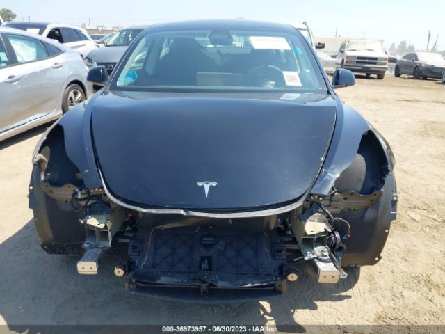 5YJ3E1EA1PF598116 Tesla MODEL 3
