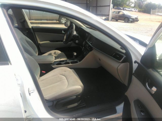 5XXGT4L35GG001477 KIA Optima Lx