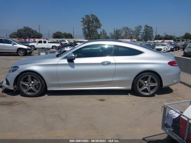 WDDWJ4JB0HF360589 Mercedes-Benz C-class C 300