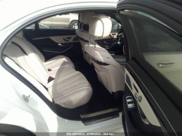 WDDUG8DB1KA443204 Mercedes-Benz S-class S 560