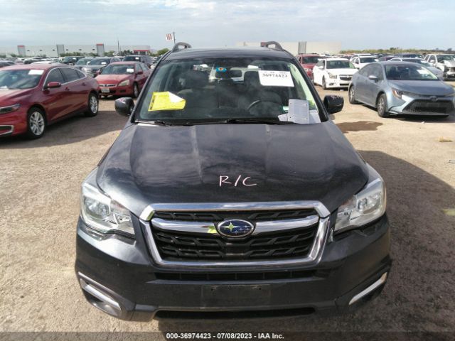 JF2SJAECXHH425254 Subaru Forester Premium