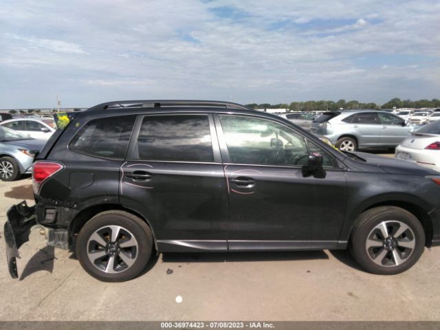 JF2SJAECXHH425254 Subaru Forester Premium