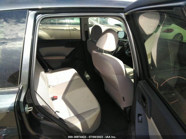 JF2SJAECXHH425254 Subaru Forester Premium