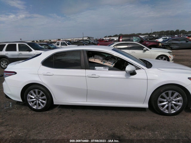 Toyota Camry Le/se/xle/l 2018 4T1B11HK7JU577258 Image 13