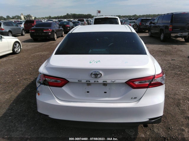 Toyota Camry Le/se/xle/l 2018 4T1B11HK7JU577258 Image 16