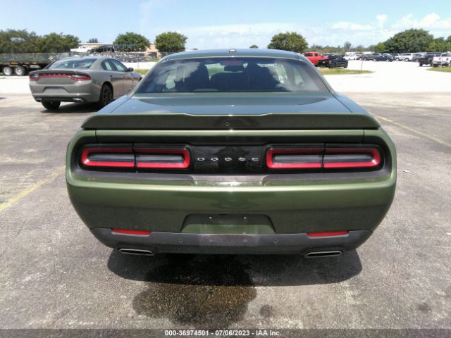 2C3CDZJG5NH159802 Dodge Challenger Gt