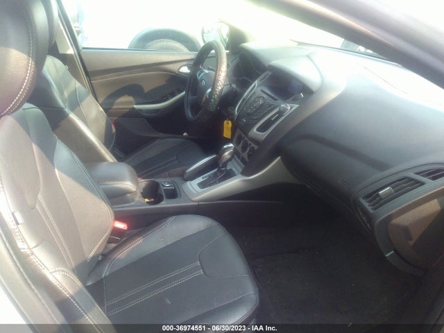 2013 FORD FOCUS SE VIN: 1FADP3K22DL327460