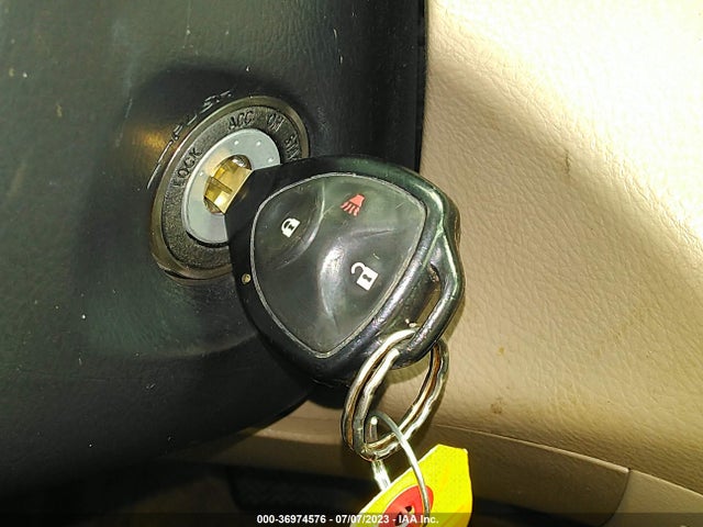 2006 TOYOTA RAV4 LIMITED VIN: JTMBK31VX65010397