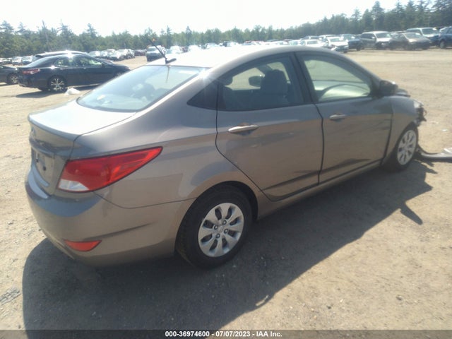 Hyundai ACCENT SE 2017 KMHCT4AE9HU378985 Image 4