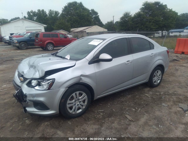 Chevrolet SONIC LS 2020 1G1JB5SB9L4105684 Image 2