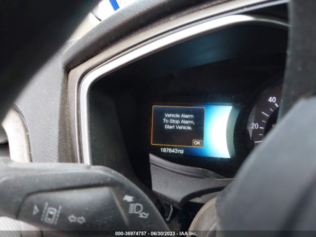 3FA6P0LU0KR222597 Ford Fusion Hybrid Se