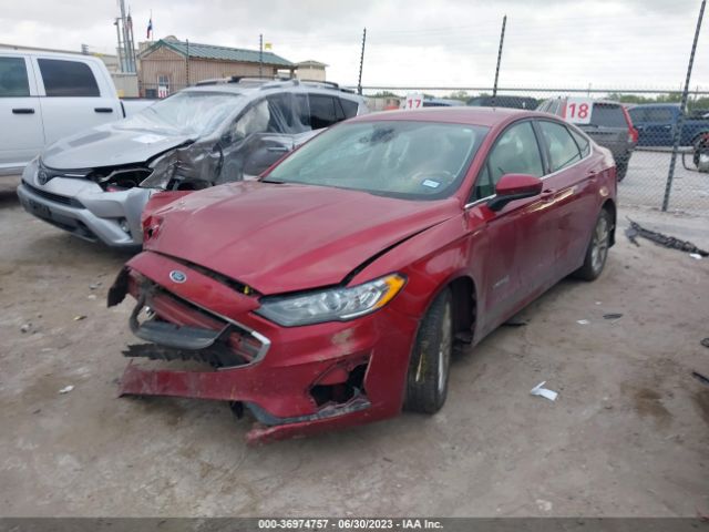 3FA6P0LU0KR222597 Ford Fusion Hybrid Se