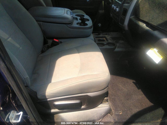 3C6UR5CL6JG338159 RAM 2500 Tradesman