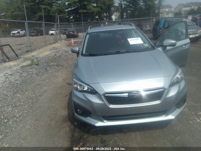 36975043 :رقم المزاد ، 4S3GTAD60J3715810 vin ، 2018 Subaru Impreza Premium مزاد بيع