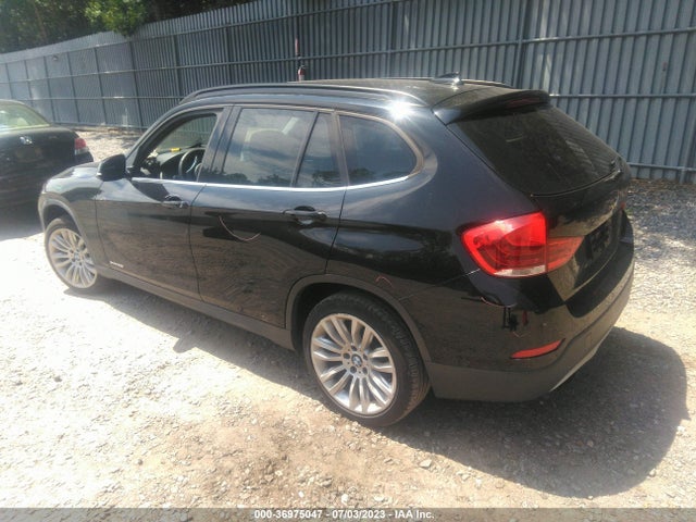 2013 BMW X1 XDRIVE28I VIN: WBAVL1C54DVR88495