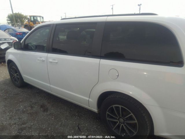 2C4RDGEG0JR359852 Dodge Grand Caravan Gt