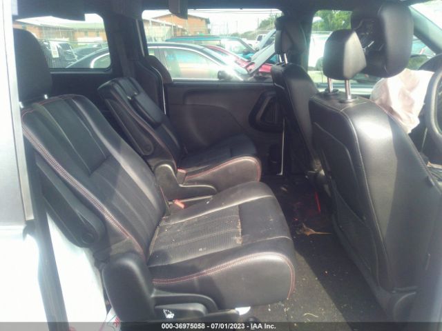 2C4RDGEG0JR359852 Dodge Grand Caravan Gt