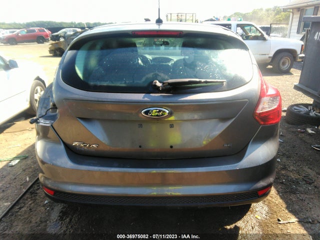 Ford FOCUS SE 2014 1FADP3K25EL424928 Image 17