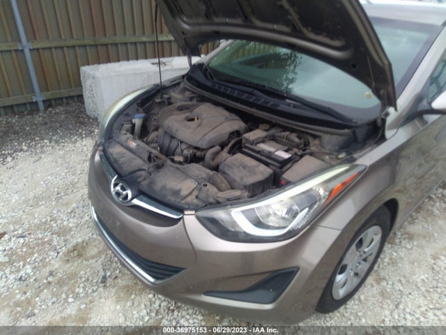 Hyundai ELANTRA SE 2016 5NPDH4AE4GH693423 Image 10