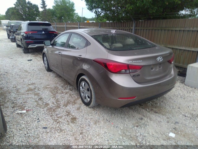 Hyundai ELANTRA SE 2016 5NPDH4AE4GH693423 Image 3