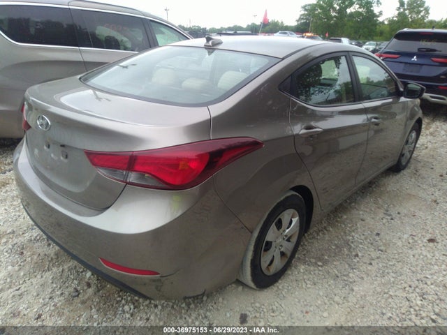 Hyundai ELANTRA SE 2016 5NPDH4AE4GH693423 Image 4