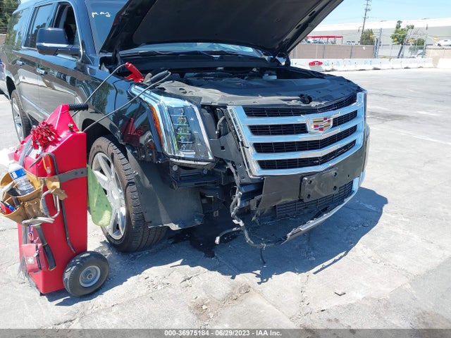 1GYS3HKJ4GR411860 Cadillac Escalade Esv Luxury Collection