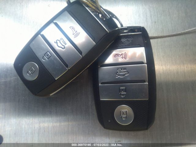 5XXGU4L39GG066250 KIA OPTIMA EX