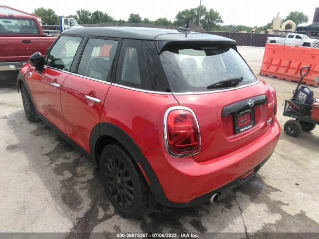 2021 MINI HARDTOP WMWXU7C01M2P06764 Photo 2