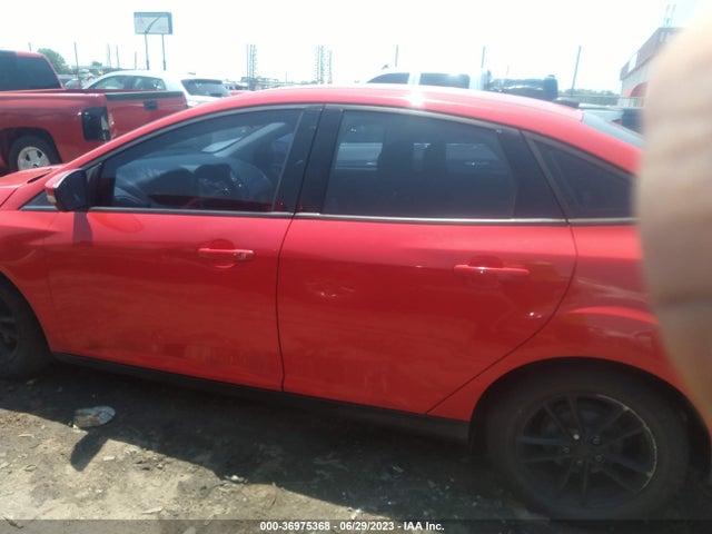 2015 FORD FOCUS SE VIN: 1FADP3F29FL203716