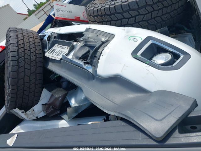 1GT12UE8XGF129486 GMC Sierra 2500hd Denali